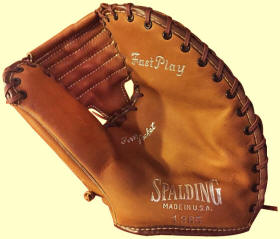 Spalding 1365 First Base Mitt