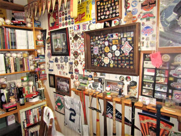 Baseball Memorabilia and Collectibles an cave